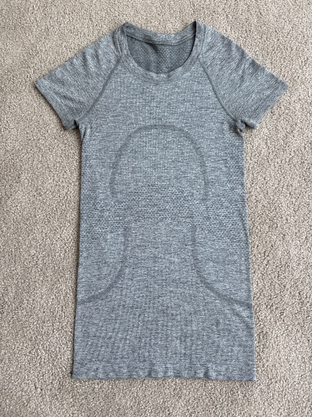 Lululemon Grey Swiftly Tech Hip Length Shirt
